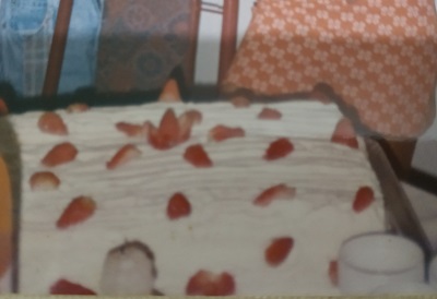 Bolo de aniversário anos 90