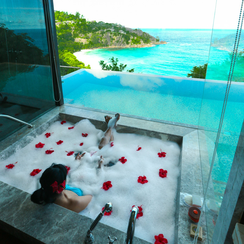 Banheira no Resort Four Seasons, Seychelles