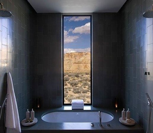 Banheira no Resort Amangiri em Canyon Point, Utah USA